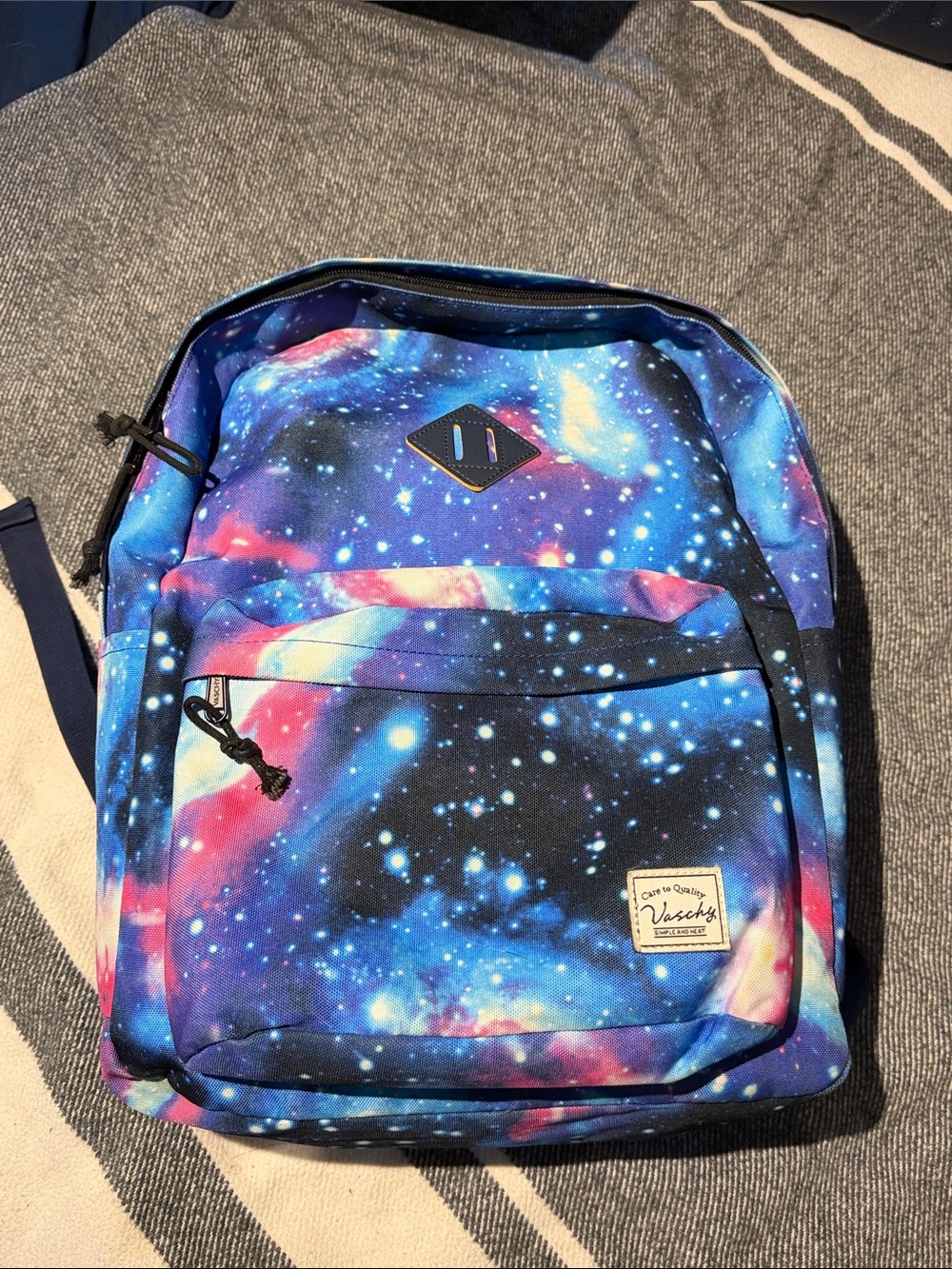 Vaschy backpack in blue galaxy
